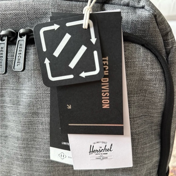 Herschel Kaslo Gray Backpack - Picture 10 of 10